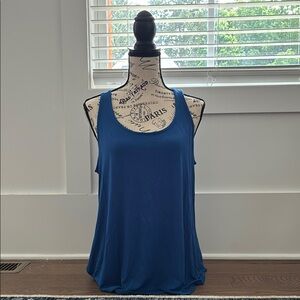 Zenana Outfitters Blue Sleeveless Relaxed Tank Top